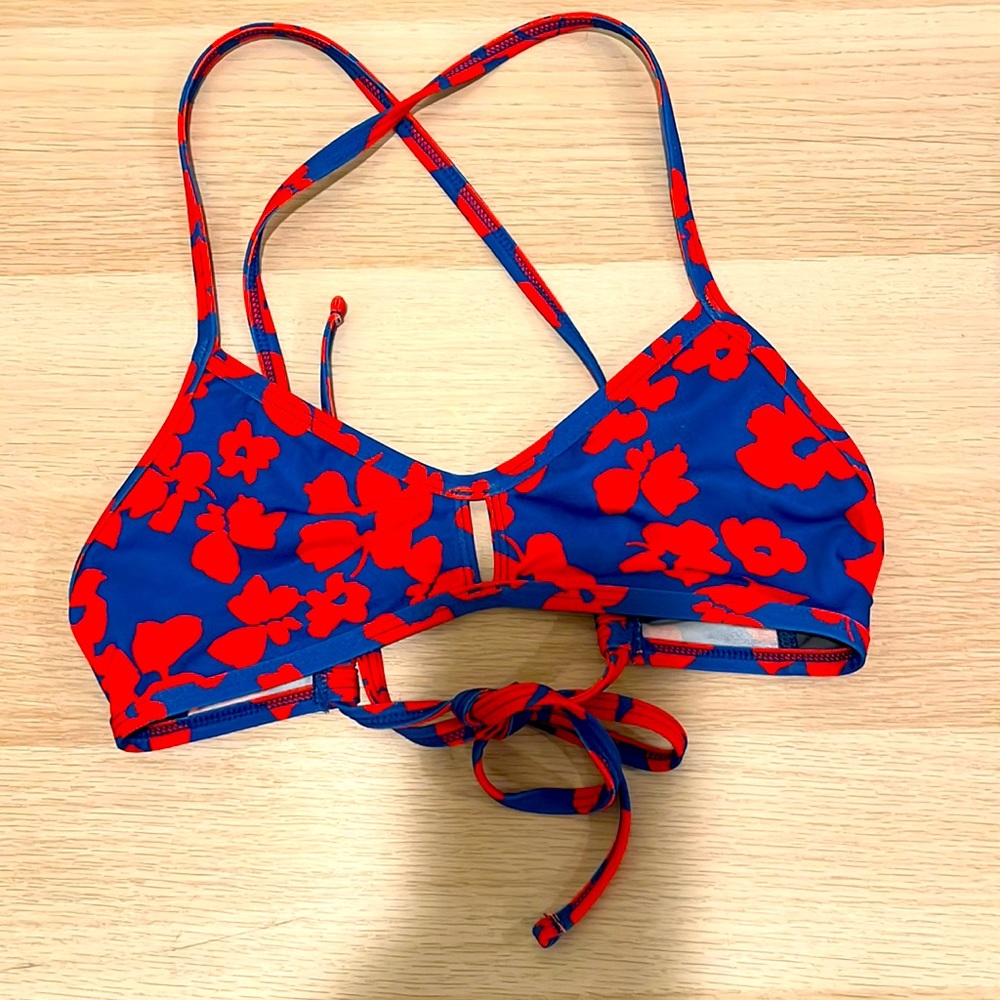 Jolyn bikini top